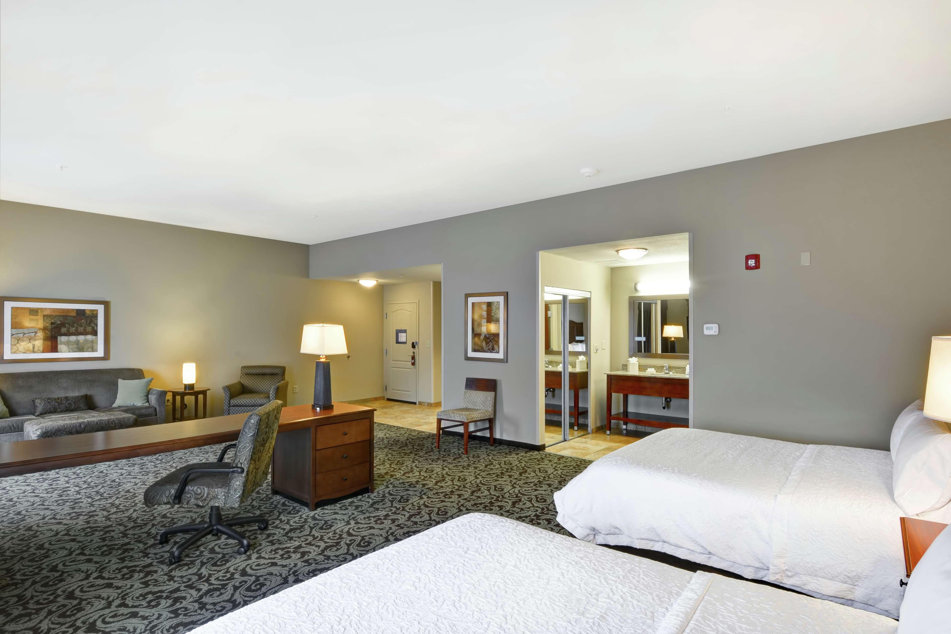 Hampton Inn And Suites New Hartford/Utica Exterior foto