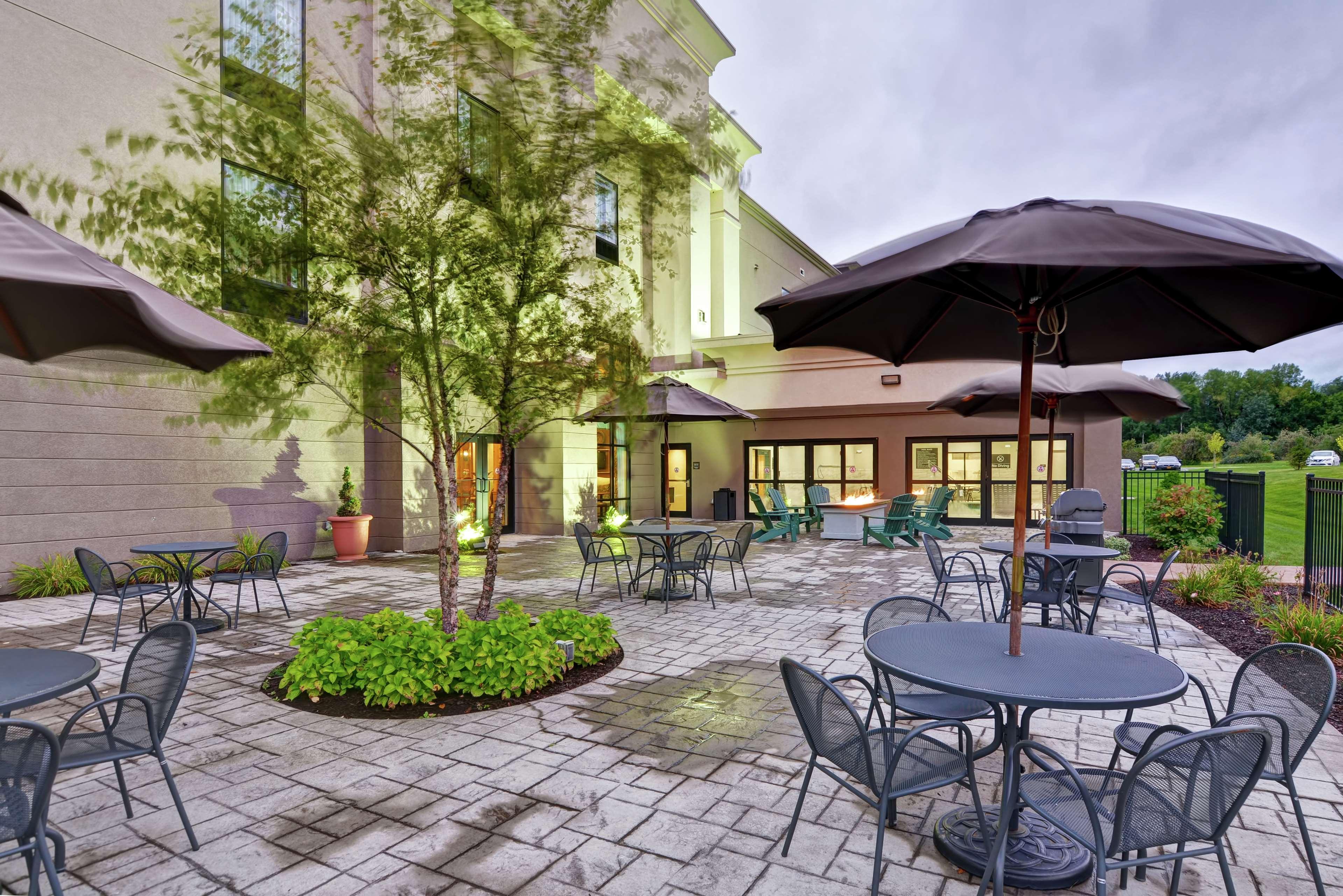 Hampton Inn And Suites New Hartford/Utica Exterior foto